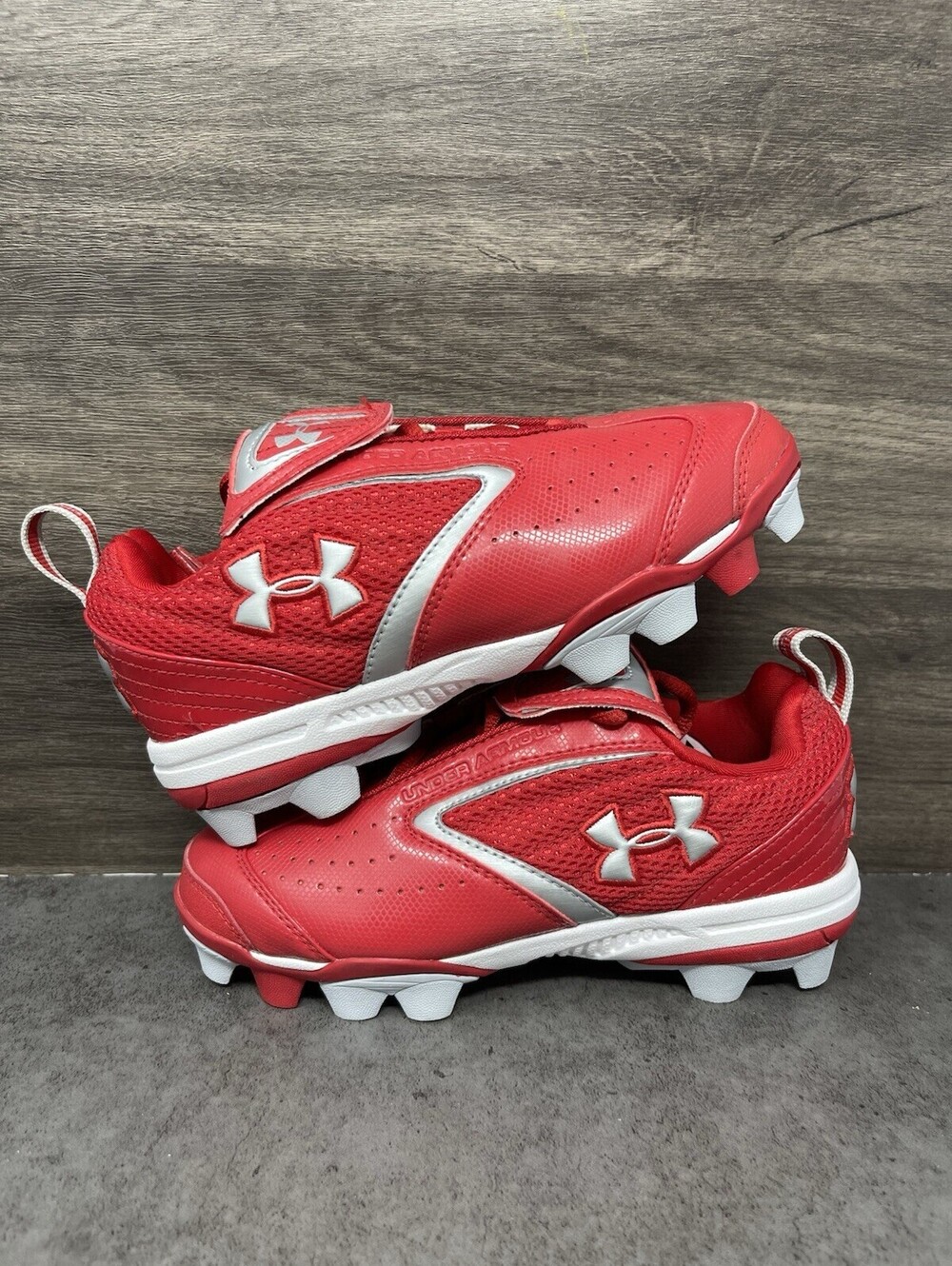 Under Armour Baseball Cleats Kids Size 2 Red White 1097014-601